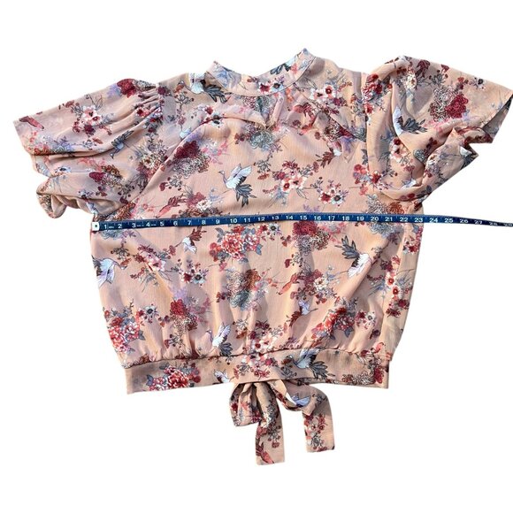 Gimmicks by BKE Buckle Ruffle Open Tie Back Boho Floral Top - Large - Picture 15 of 16